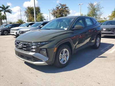 2025 Hyundai TUCSON SE FWD