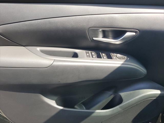 2025 Hyundai TUCSON SE FWD