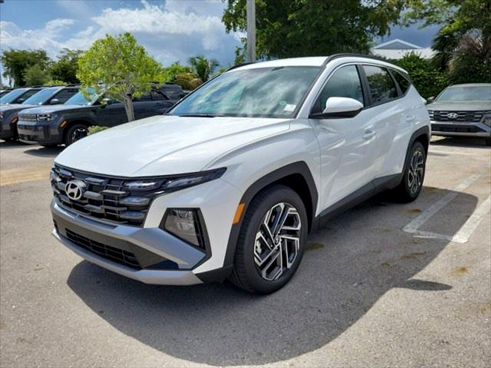 2026 Hyundai TUCSON SEL Plus