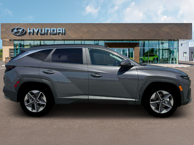 2026 Hyundai TUCSON SEL FWD