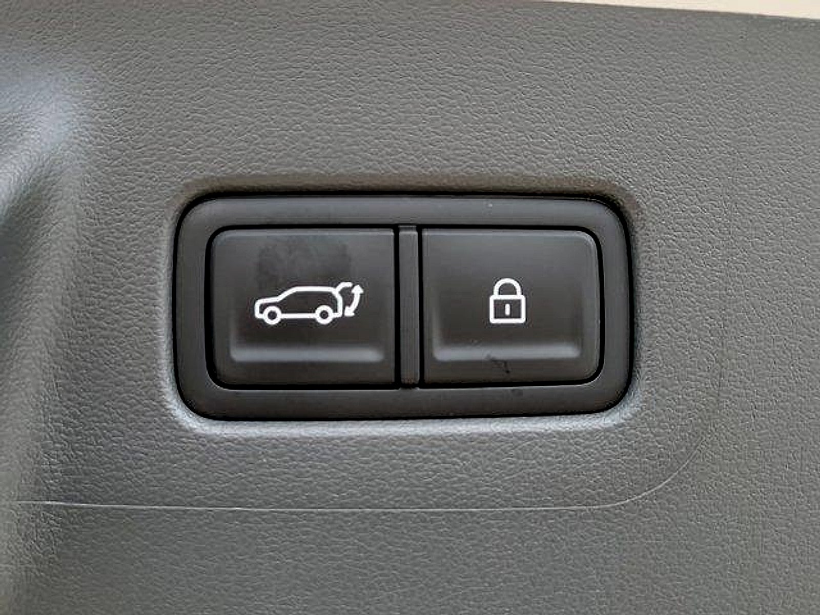 2027 Hyundai SANTA FE SE