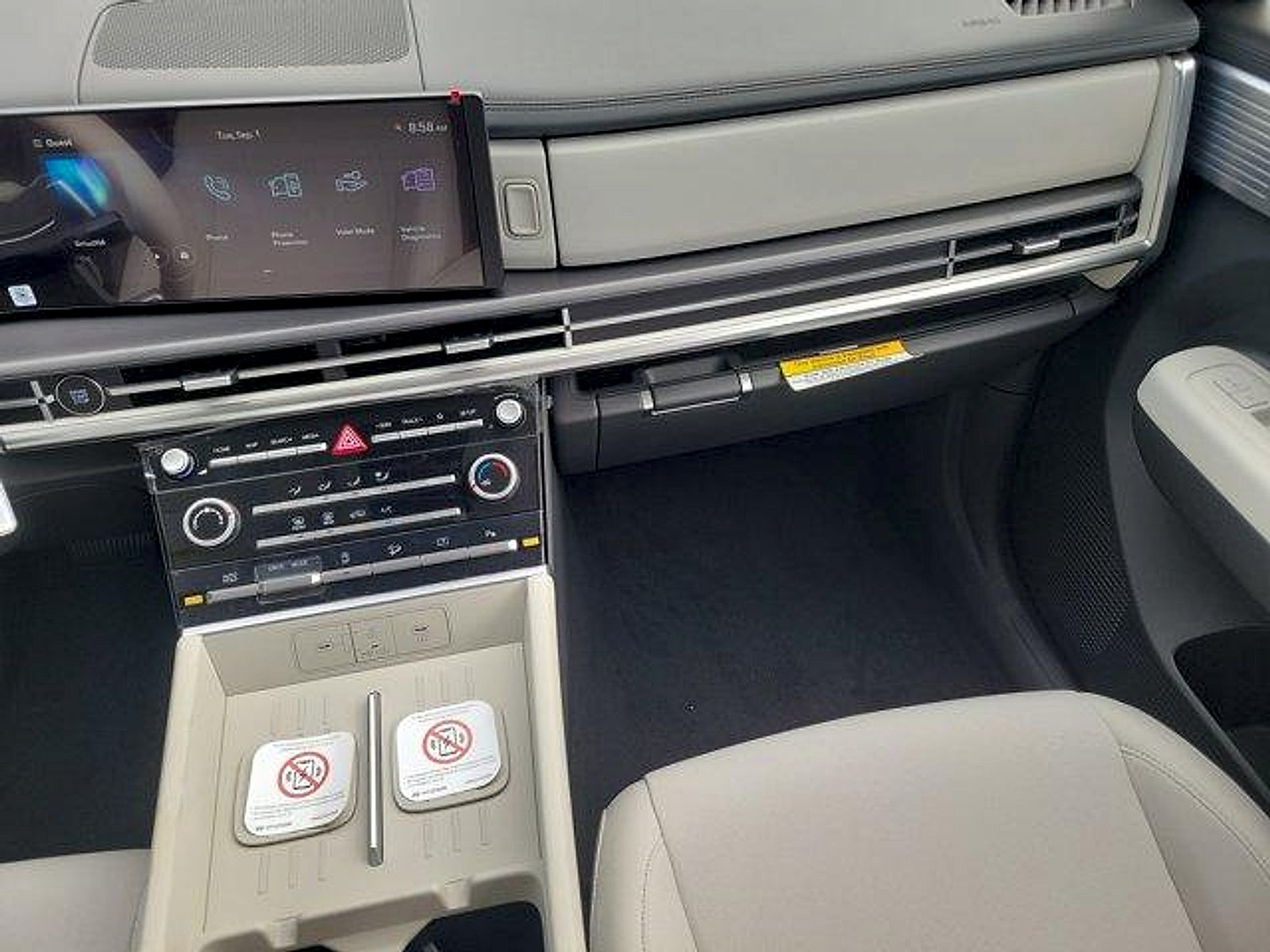 2027 Hyundai SANTA FE SE