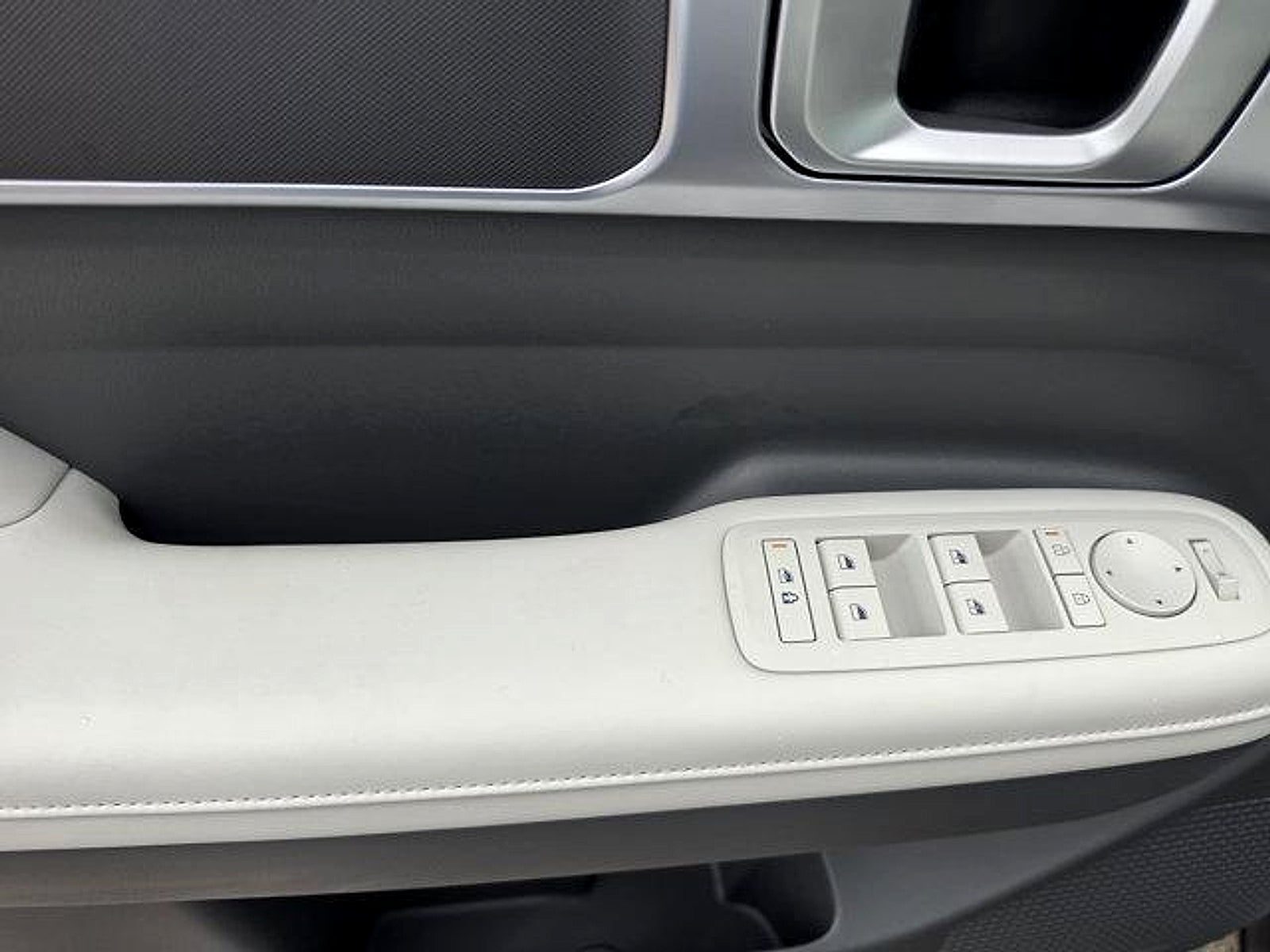 2027 Hyundai SANTA FE SEL