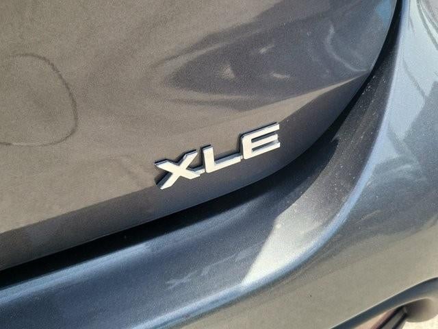 2022 Toyota Highlander XLE FWD (Natl)