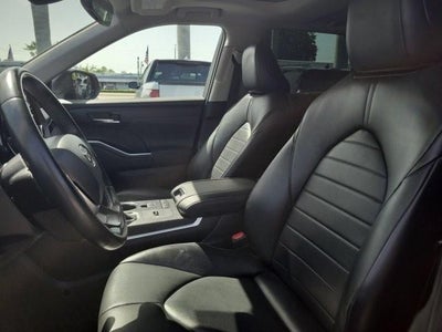 2022 Toyota Highlander XLE FWD (Natl)