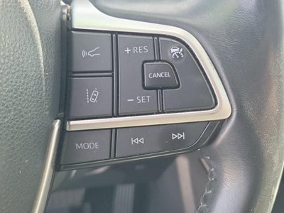 2022 Toyota Highlander XLE FWD (Natl)
