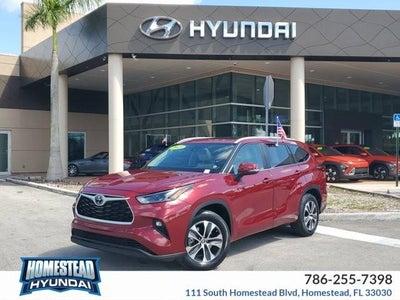 2023 Toyota Highlander XLE FWD (Natl)