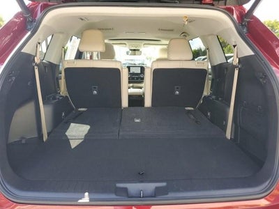 2023 Toyota Highlander XLE FWD (Natl)