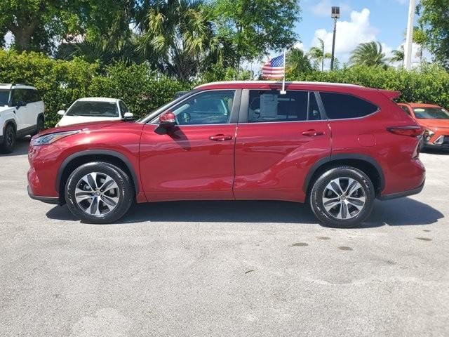 2023 Toyota Highlander XLE FWD (Natl)