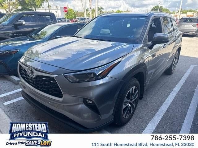 2025 Toyota Highlander XLE FWD (Natl)