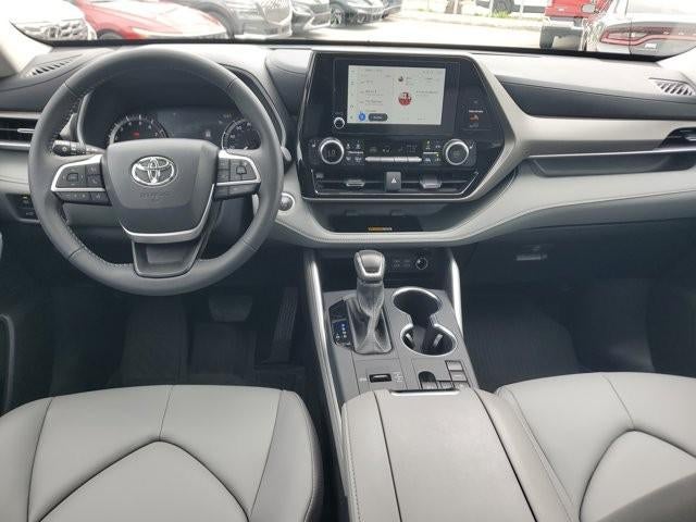 2025 Toyota Highlander XLE FWD (Natl)