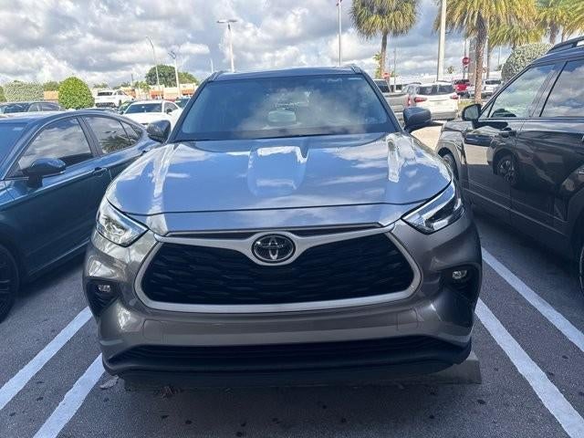 2025 Toyota Highlander XLE FWD (Natl)