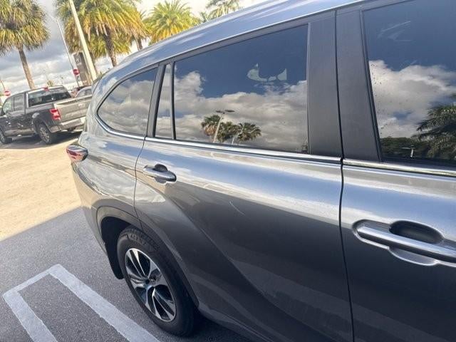 2025 Toyota Highlander XLE FWD (Natl)