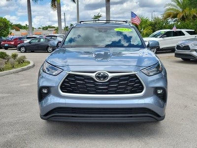 2023 Toyota Highlander XLE FWD (Natl)