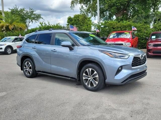 2023 Toyota Highlander XLE FWD (Natl)