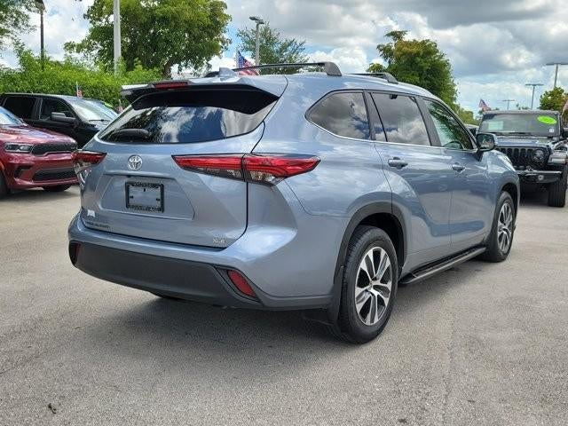 2023 Toyota Highlander XLE FWD (Natl)