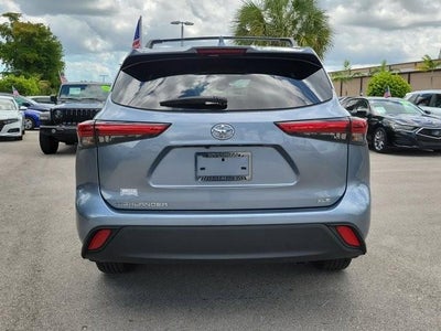 2023 Toyota Highlander XLE FWD (Natl)