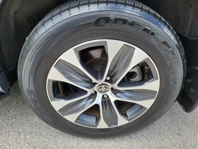 2023 Toyota Highlander XLE FWD (Natl)