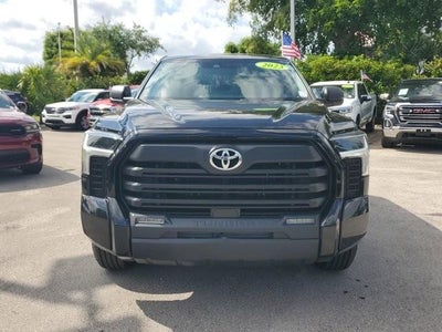 2023 Toyota Tundra 4WD 4WD SR5 CrewMax 5.5' Bed (SE)