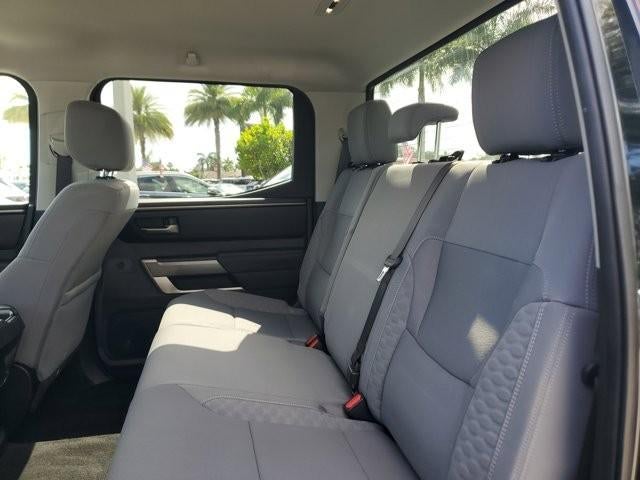 2023 Toyota Tundra 4WD 4WD SR5 CrewMax 5.5' Bed (SE)