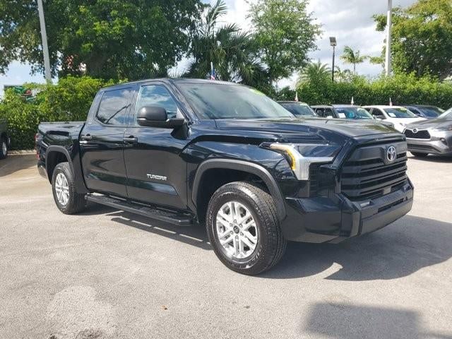 2023 Toyota Tundra 4WD 4WD SR5 CrewMax 5.5' Bed (SE)