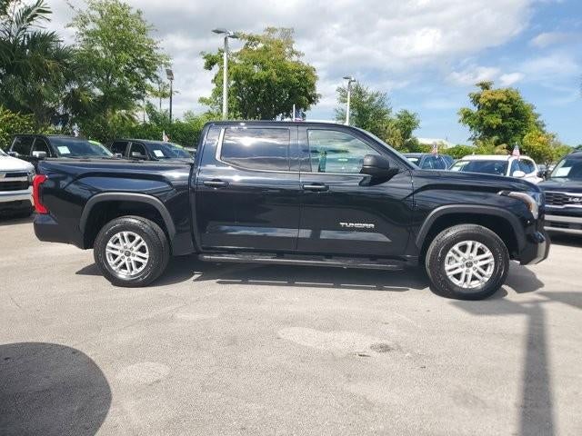 2023 Toyota Tundra 4WD 4WD SR5 CrewMax 5.5' Bed (SE)