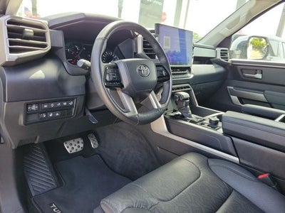 2023 Toyota Tundra 4WD 4WD SR5 CrewMax 5.5' Bed (SE)