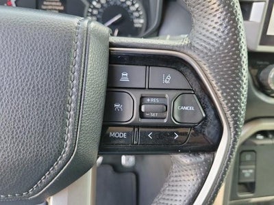 2023 Toyota Tundra 4WD 4WD SR5 CrewMax 5.5' Bed (SE)