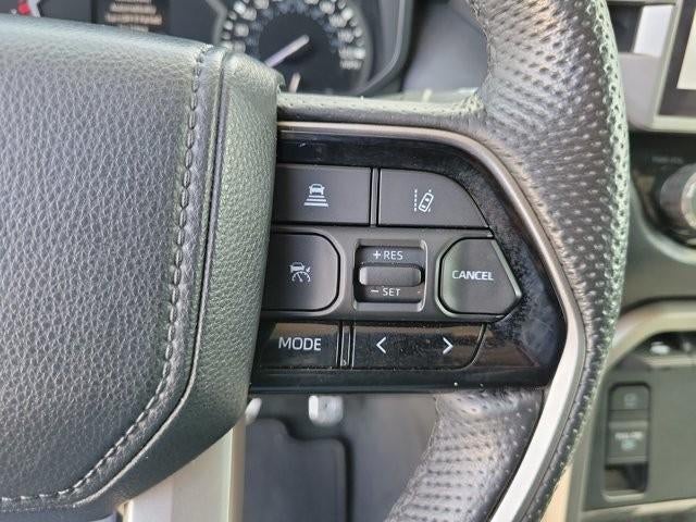2023 Toyota Tundra 4WD 4WD SR5 CrewMax 5.5' Bed (SE)