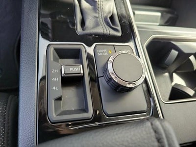 2023 Toyota Tundra 4WD 4WD SR5 CrewMax 5.5' Bed (SE)