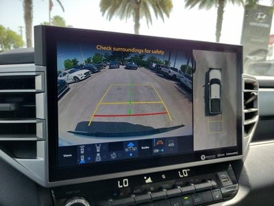 2023 Toyota Tundra 4WD 4WD SR5 CrewMax 5.5' Bed (SE)