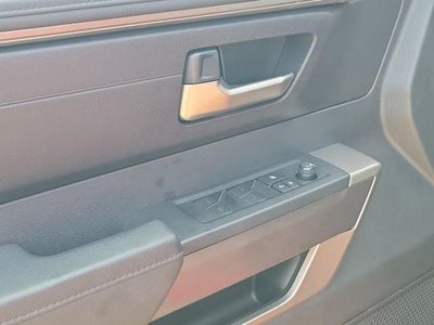 2023 Toyota Tundra 4WD 4WD SR5 CrewMax 5.5' Bed (SE)