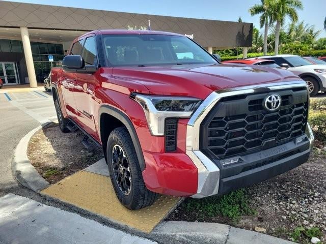 2023 Toyota Tundra 4WD 4WD SR5 CrewMax 5.5' Bed (SE)