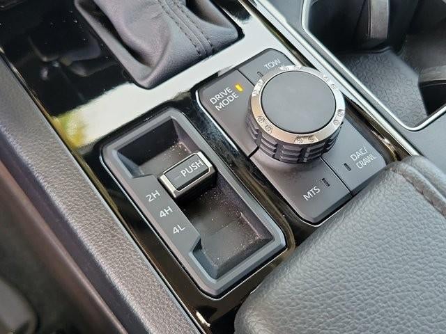 2023 Toyota Tundra 4WD 4WD SR5 CrewMax 5.5' Bed (SE)