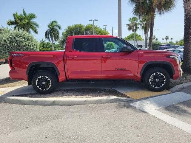 2023 Toyota Tundra 4WD 4WD SR5 CrewMax 5.5' Bed (SE)