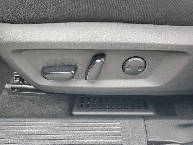 2023 Nissan Rogue FWD SV