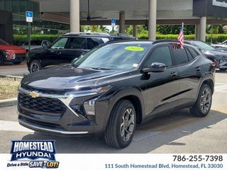 2025 Chevrolet Trax FWD LT
