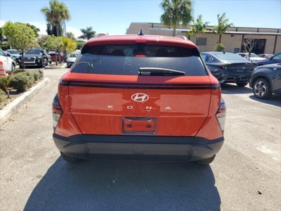 2025 Hyundai KONA SEL FWD
