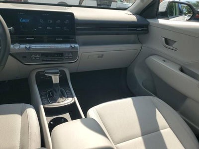 2024 Hyundai KONA SEL FWD