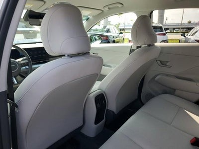 2024 Hyundai KONA SEL FWD
