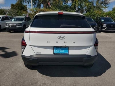 2024 Hyundai KONA SEL FWD