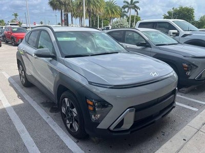 2025 Hyundai KONA SEL FWD