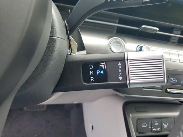 2025 Hyundai KONA SEL Convenience FWD