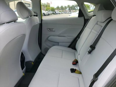 2025 Hyundai KONA SEL Convenience FWD
