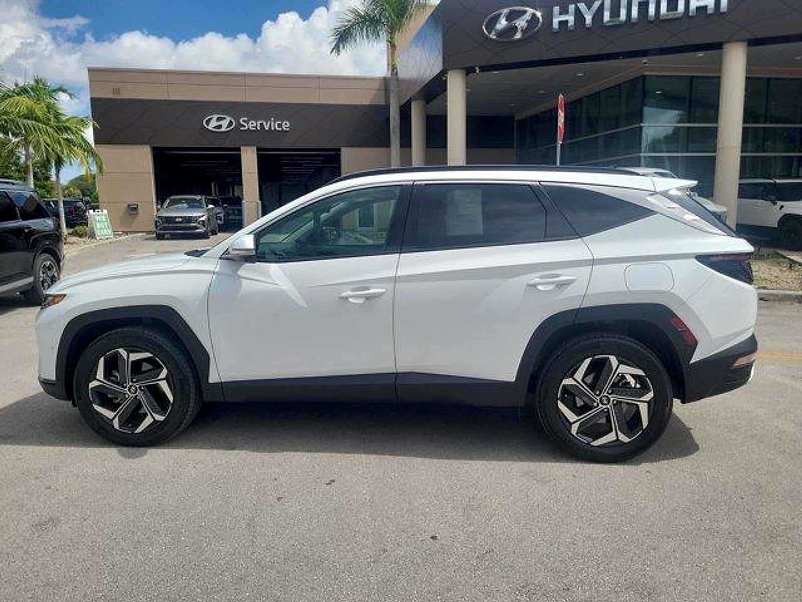 2024 Hyundai TUCSON HYBRID Limited
