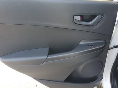 2023 Hyundai KONA SEL Auto FWD