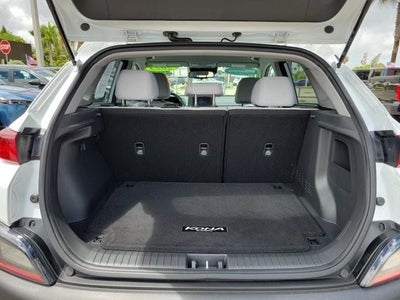 2023 Hyundai KONA SEL Auto FWD