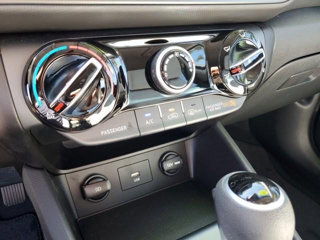 2023 Hyundai KONA SEL Auto AWD