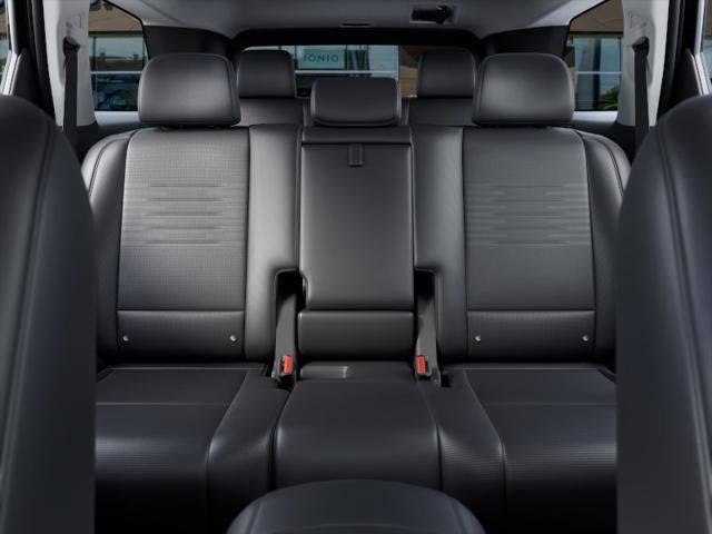 2027 Hyundai PALISADE Limited 8P