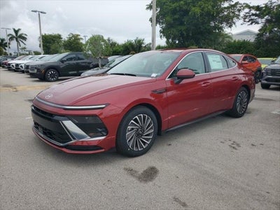 2025 Hyundai SONATA HYBRID SEL